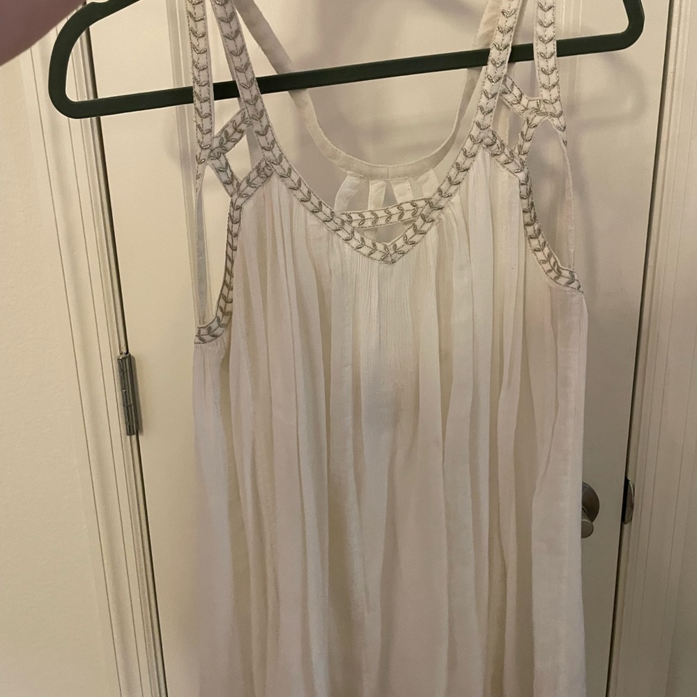 Embroidered tank top, L
